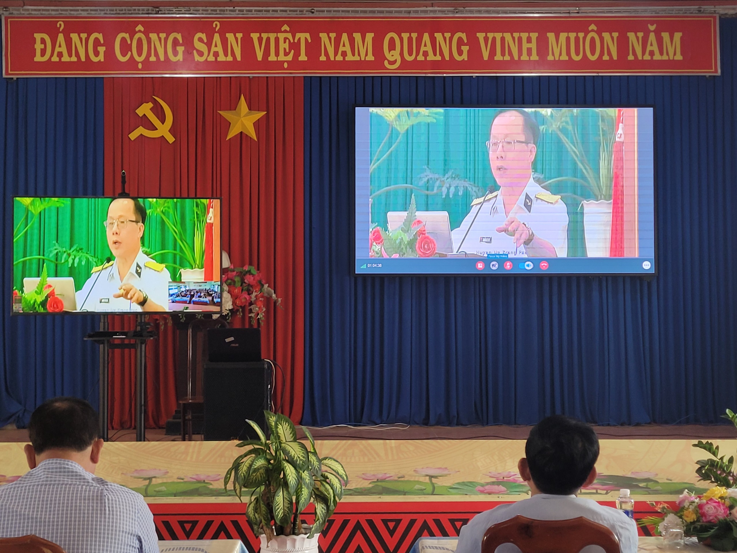 Xã Krông Buk tổ chức hội nghị trực tuyến Tuyên truyền về biển, đảo năm 2024